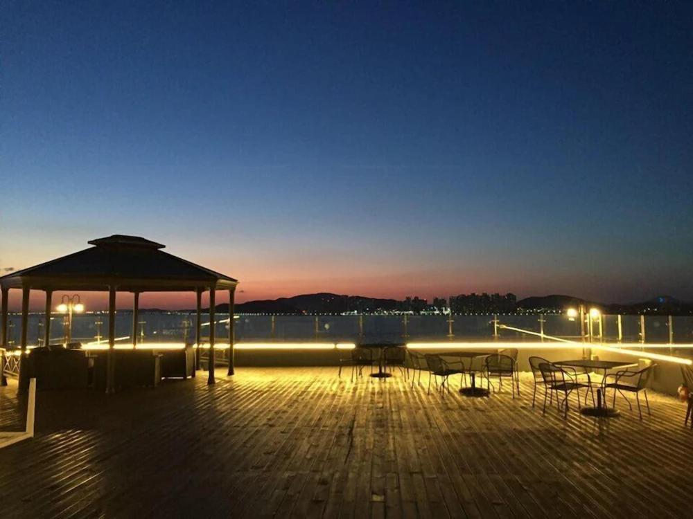 Hotel The Sea Star Инчон Екстериор снимка